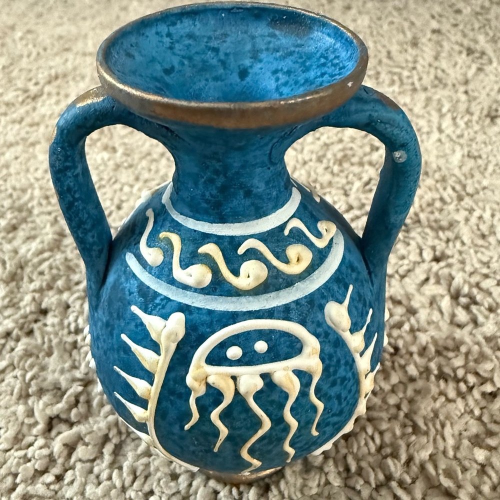 Japanese Style Vase Vintage Retro Accent Artwork Blue Gold White Ocean